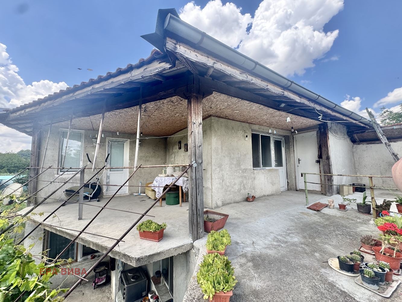 Продава КЪЩА, с. Габърница, област Варна