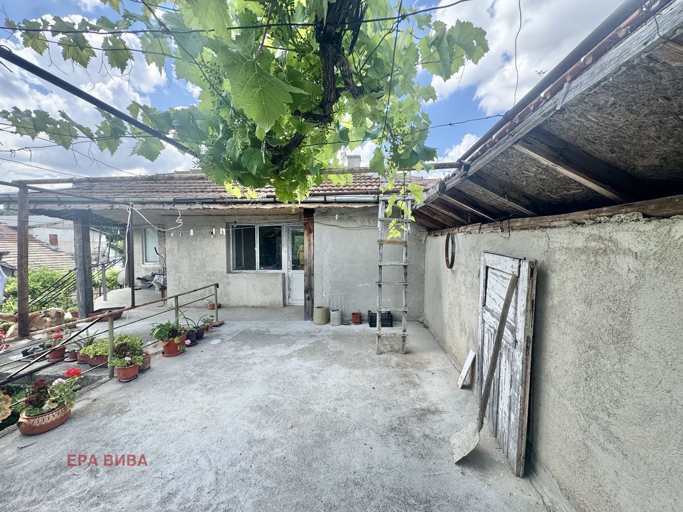 Продава КЪЩА, с. Габърница, област Варна, снимка 14 - Къщи - 55130496