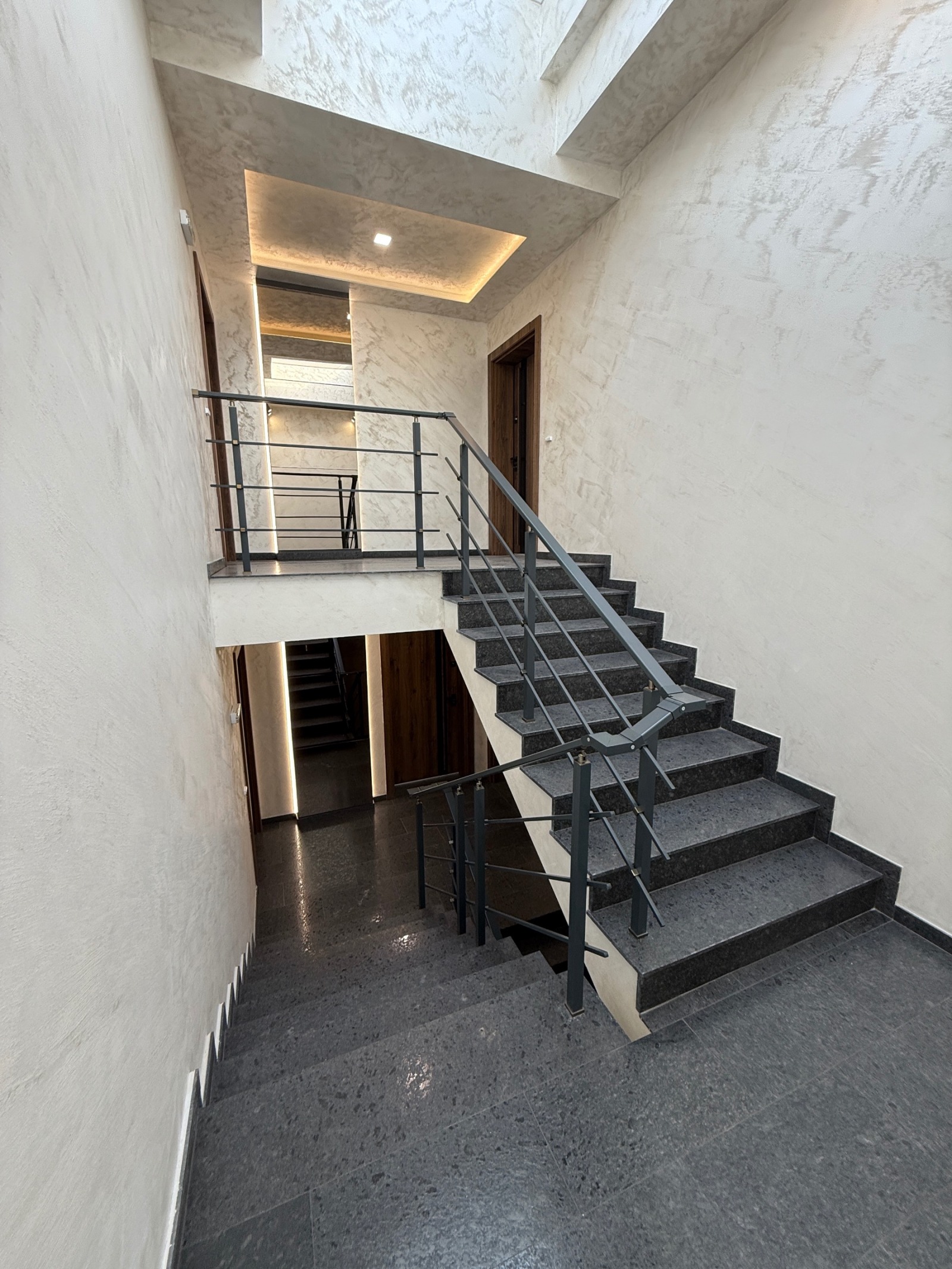 ������� 2-����� | Imot.bg � ����������� 10