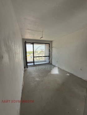 1 sovrum Trakija, Plovdiv
