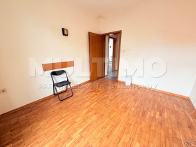 2 camere da letto Tsentar, Sofia 14