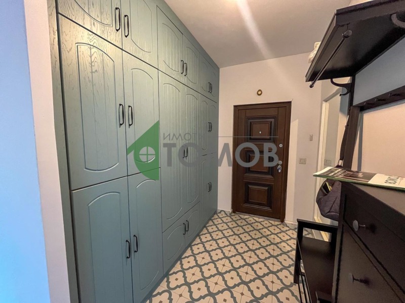 Продава  2-стаен град Шумен , Боян Българанов 1 , 64 кв.м | 84036019 - изображение [10]
