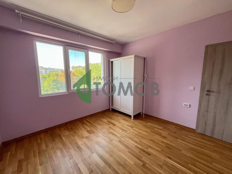 Продава  2-стаен град Шумен , Боян Българанов 1 , 64 кв.м | 84036019 - изображение [7]