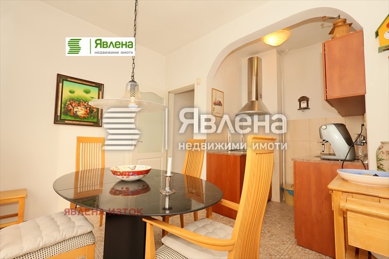 Продава 3-СТАЕН, гр. София, Център, снимка 5 - Aпартаменти - 48937062