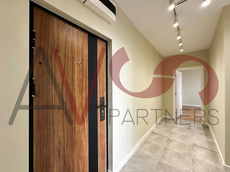 Продава  3-стаен град София , Редута , 105 кв.м | 15402025 - изображение [6]