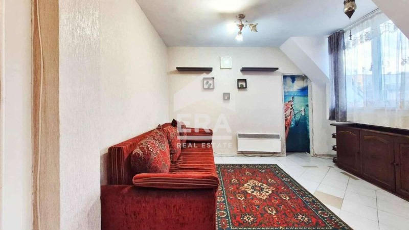 Продава 3-СТАЕН, град Варна, Погреби • 139900 € / 273620.62 лв. • 25858588 1