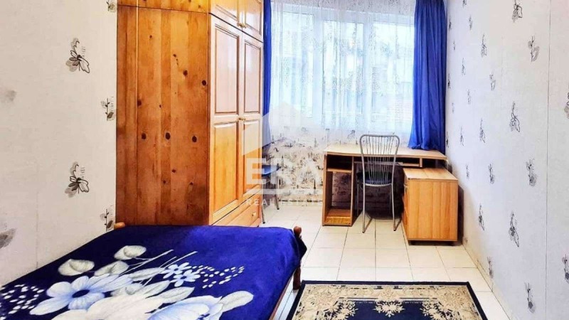 Продава 3-СТАЕН, гр. Варна, Погреби, снимка 2 - Апартаменти - 52272670