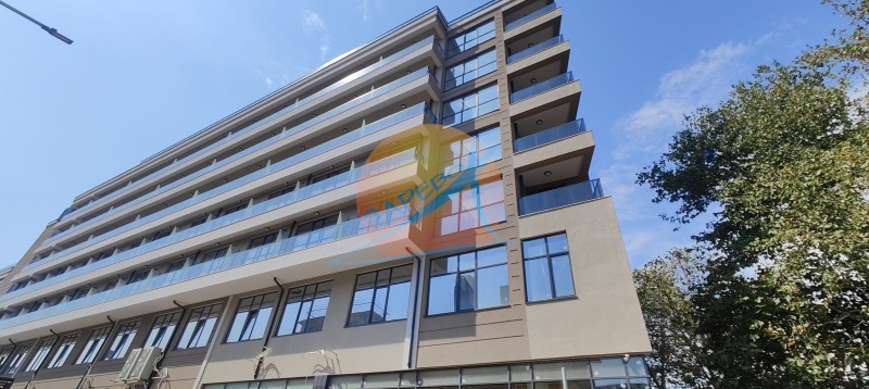 Продава  Офис град Бургас , Център , 74 кв.м | 51032509