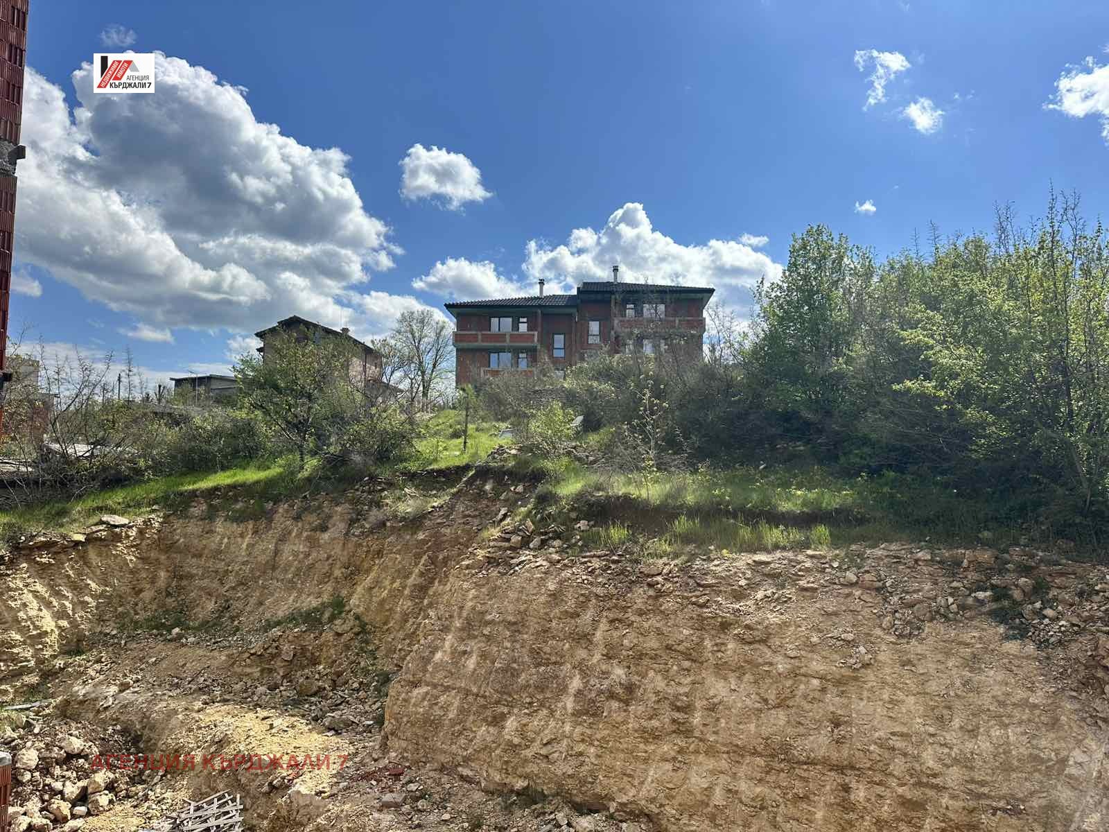 Продава 3-СТАЕН, гр. Кърджали, Възрожденци, снимка 11 - Апартаменти - 54292088