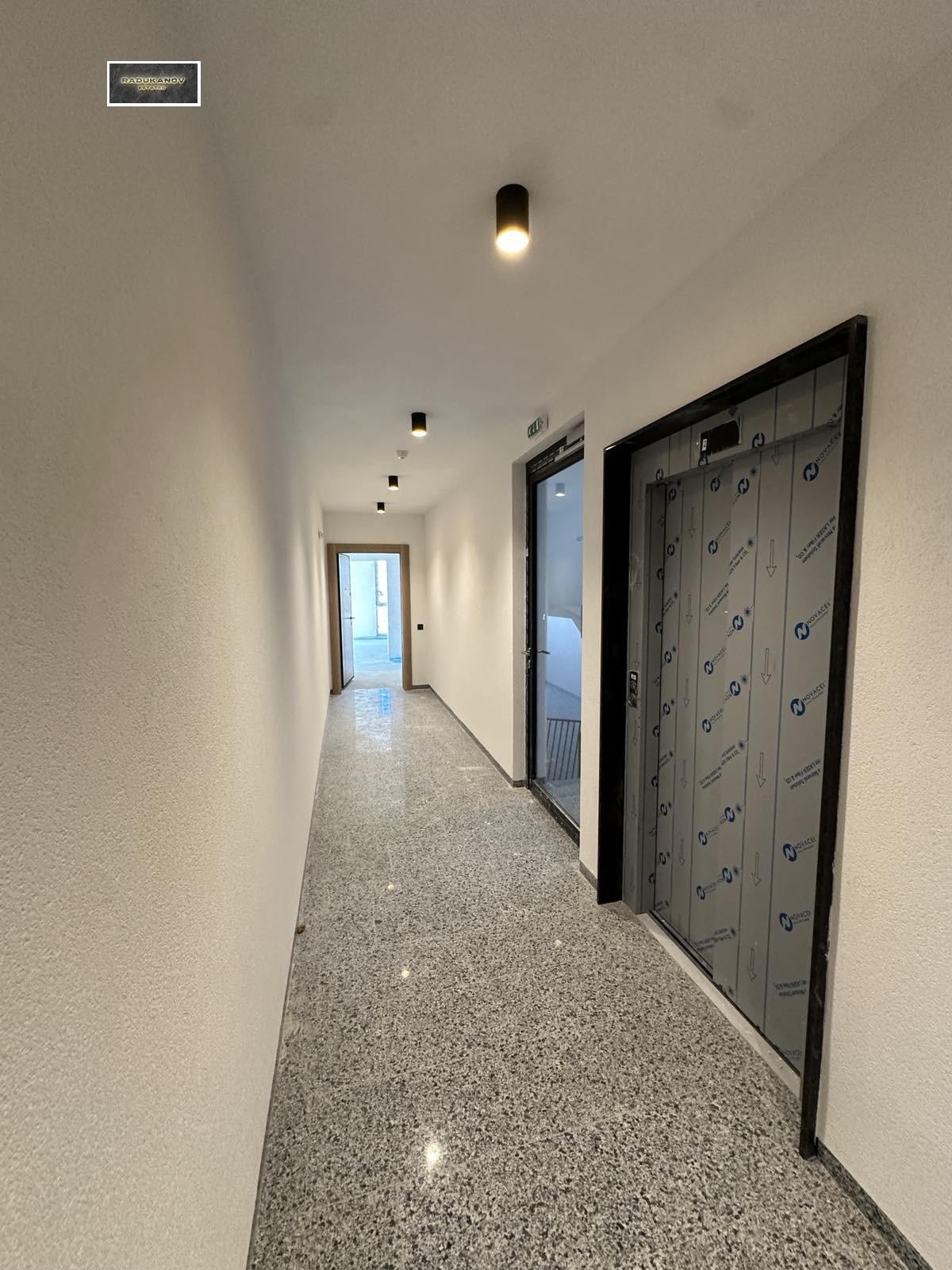 Продава 4-СТАЕН, гр. София, Карпузица, снимка 3 - Апартаменти - 53799551