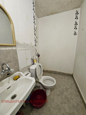 1 dormitorio Iztok, Pernik 9