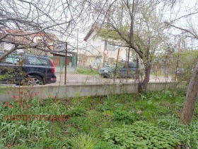 Hus m-t Alen mak, Varna 12
