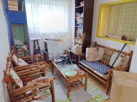 Hus m-t Alen mak, Varna 7