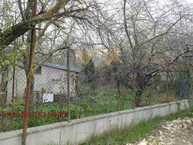 Hus m-t Alen mak, Varna 11