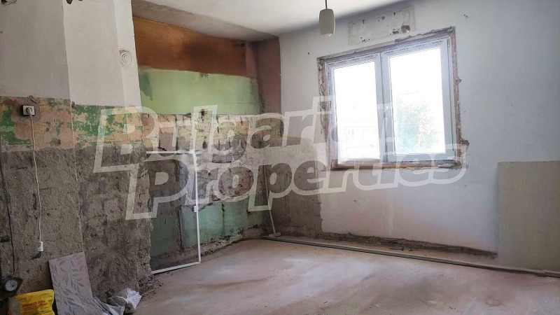 À venda  Mais de 3 quartos Stara Zagora , Centar , 132 m² | 20834772 - imagem [2]