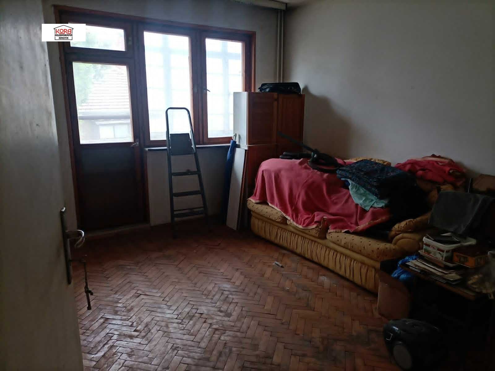 Продава 4-СТАЕН, гр. Плевен, Широк център, снимка 9 - Апартаменти - 54470072