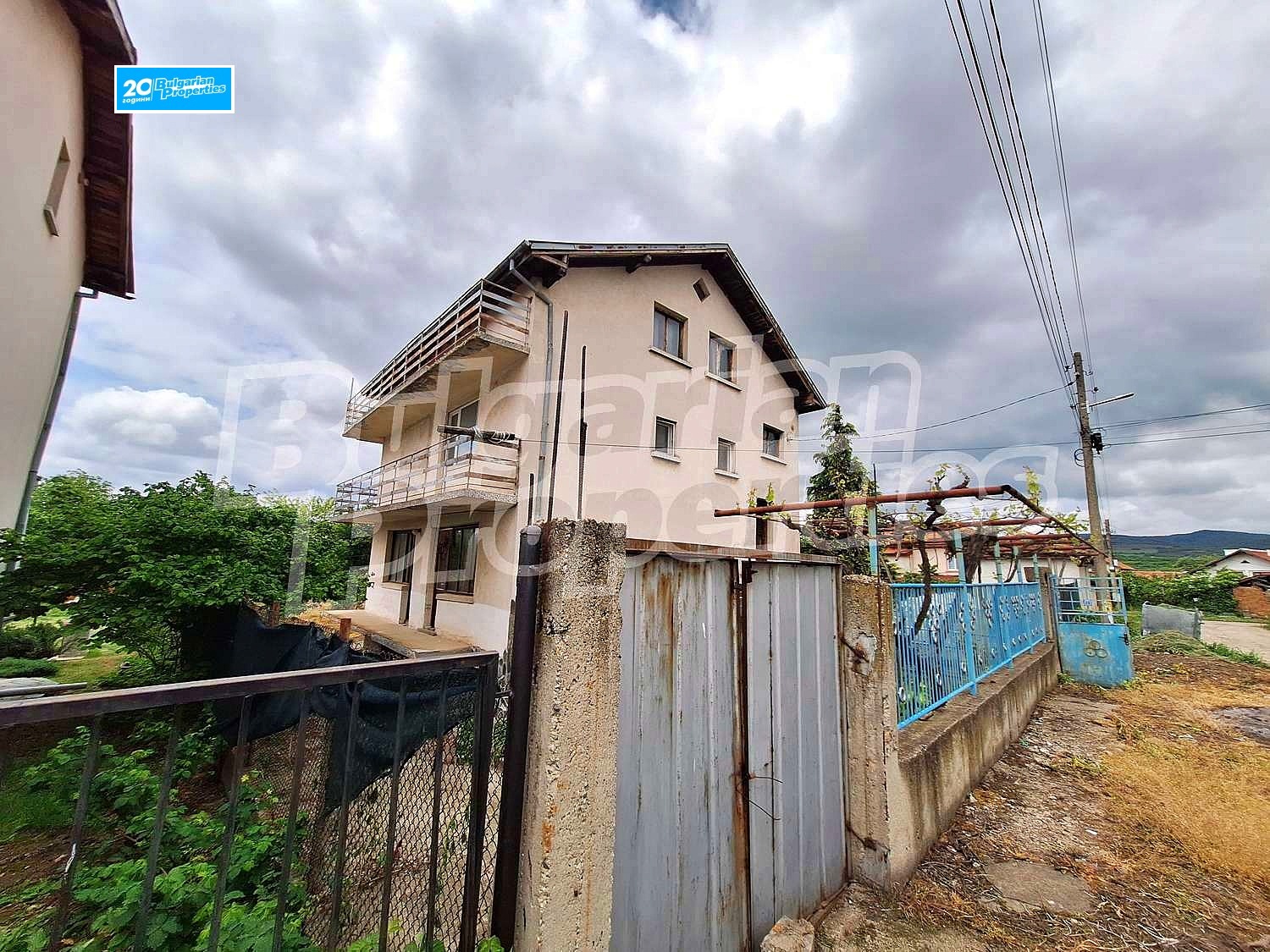 Продава КЪЩА, с. Крайници, област Кюстендил, снимка 2 - Къщи - 45607098