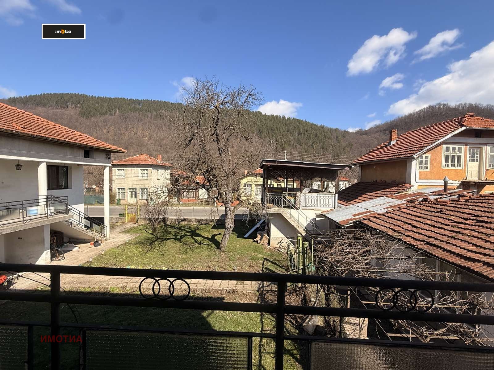 Продава КЪЩА, гр. Априлци, област Ловеч, снимка 14 - Къщи - 53723917