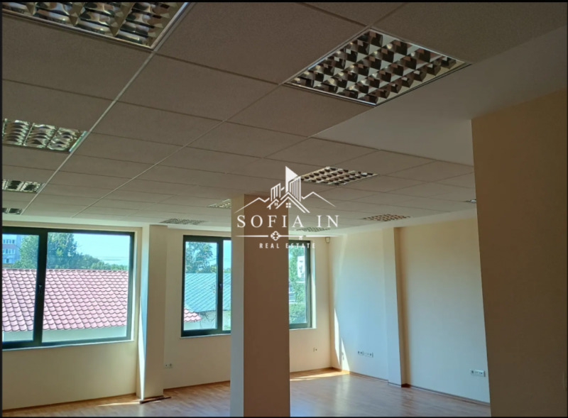 Продава  2-стаен, град София, Левски •  171 500 EUR • ID 59837885 — holmes.bg - [1] 