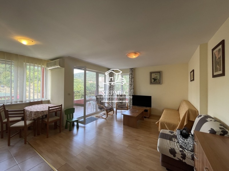 Zu verkaufen  1 Schlafzimmer region Burgas , k.k. Elenite , 66 qm | 42225889 - Bild [2]