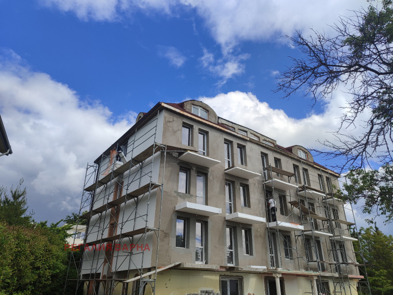 De vânzare  2 dormitoare Varna , m-t Manastirsci rid , 70 mp | 95728277