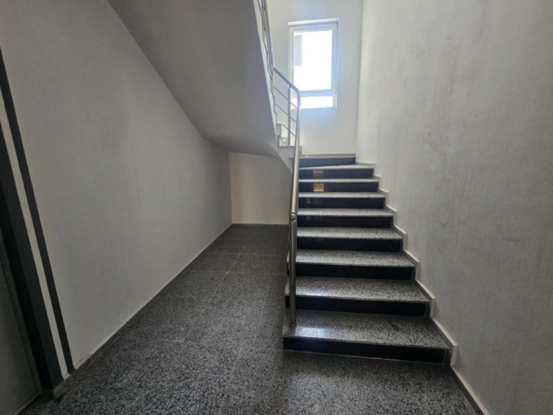Продава  3-стаен град Кърджали , Възрожденци , 126 кв.м | 32175891 - изображение [17]