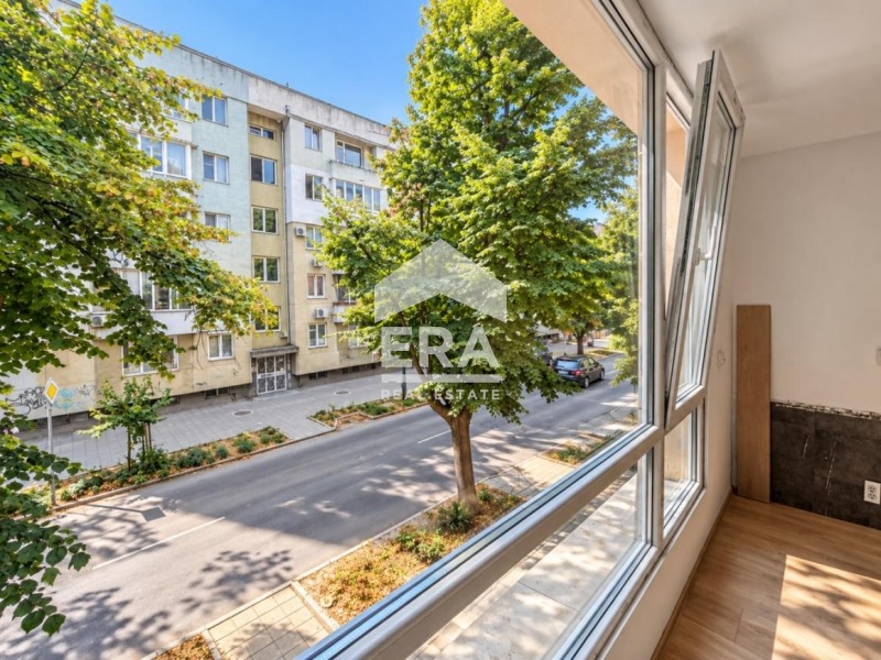 Продава 4-СТАЕН, гр. Варна, Спортна зала