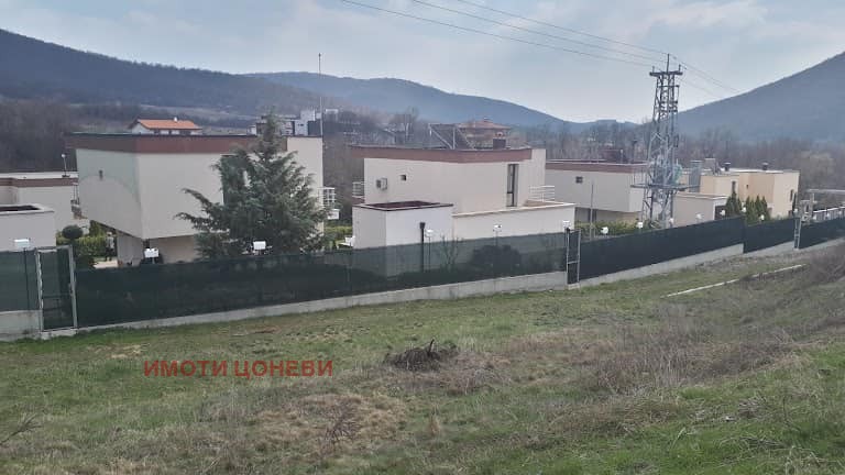 Продава  Парцел област Стара Загора , с. Пряпорец , 720 кв.м | 10065894 - изображение [2]