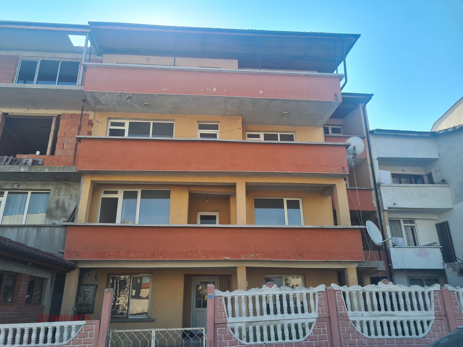 Продава КЪЩА, гр. Приморско, област Бургас