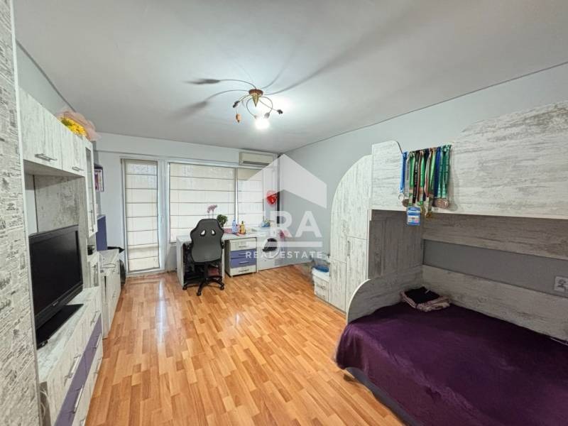 Продава 3-СТАЕН, гр. Русе, Възраждане, снимка 3 - Апартаменти - 53710978