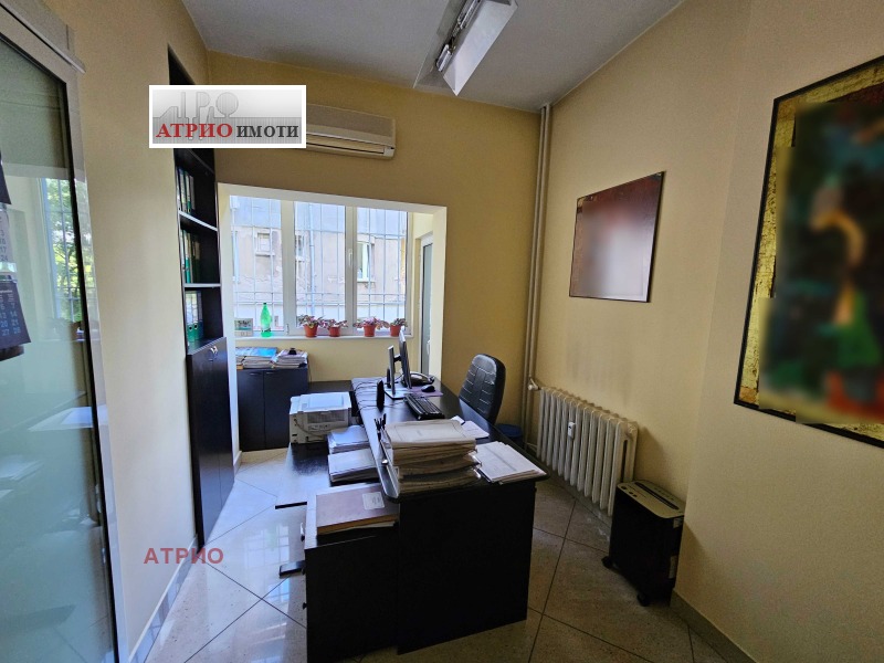 Продава 4-СТАЕН, гр. София, Център, снимка 11 - Апартаменти - 52276193