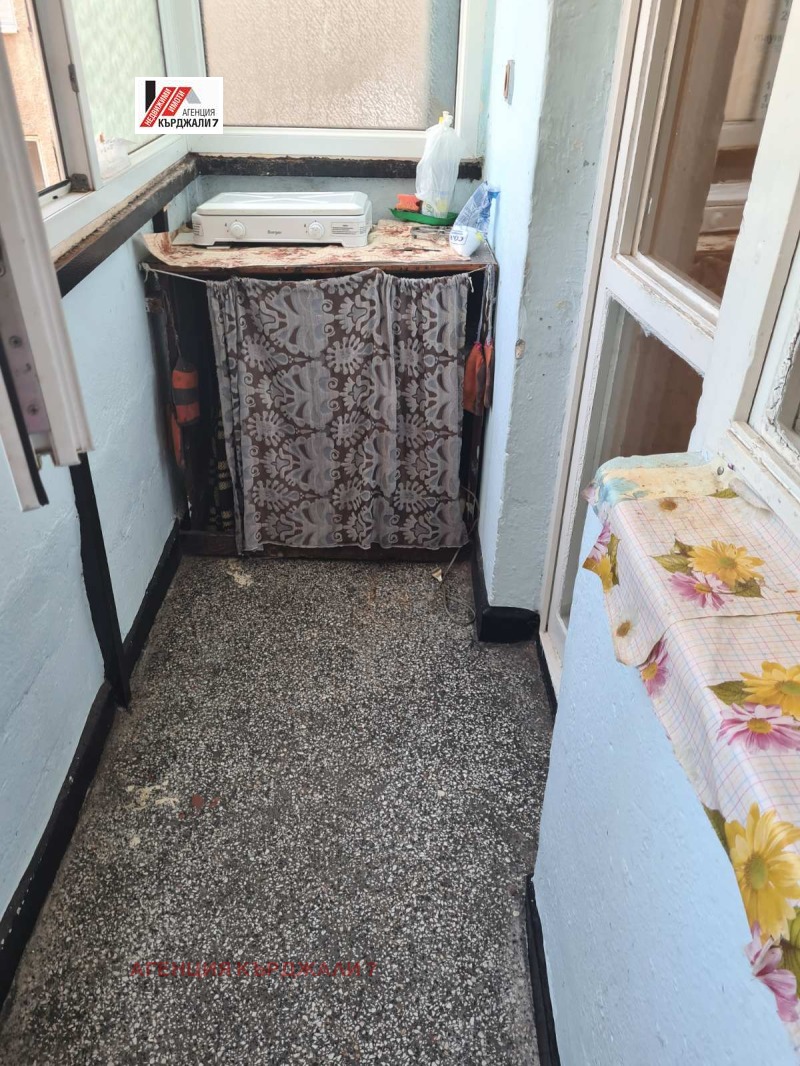 Продава 4-СТАЕН, гр. Кърджали, Център, снимка 5 - Апартаменти - 52371703