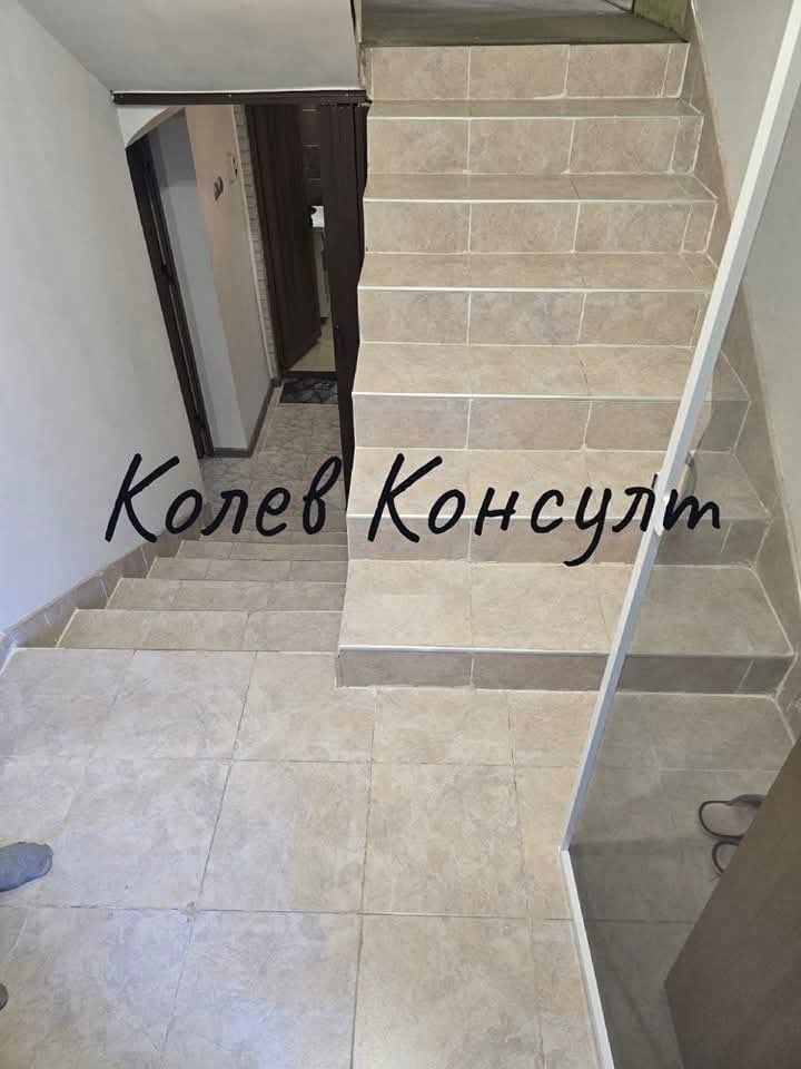 Продава ЕТАЖ ОТ КЪЩА, гр. Димитровград, област Хасково, снимка 11 - Етаж от къща - 52628244