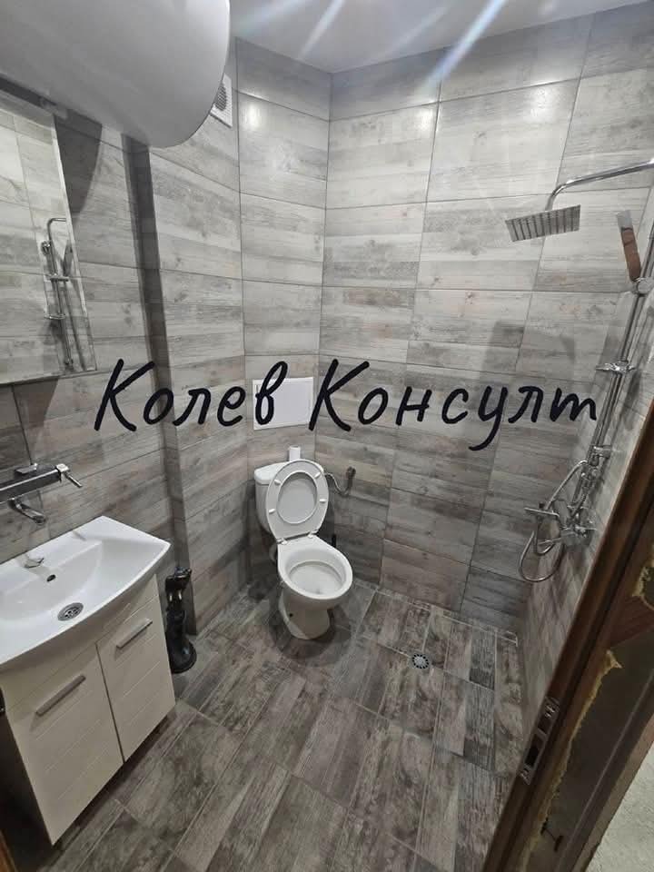 Продава ЕТАЖ ОТ КЪЩА, гр. Димитровград, област Хасково, снимка 13 - Етаж от къща - 52628244