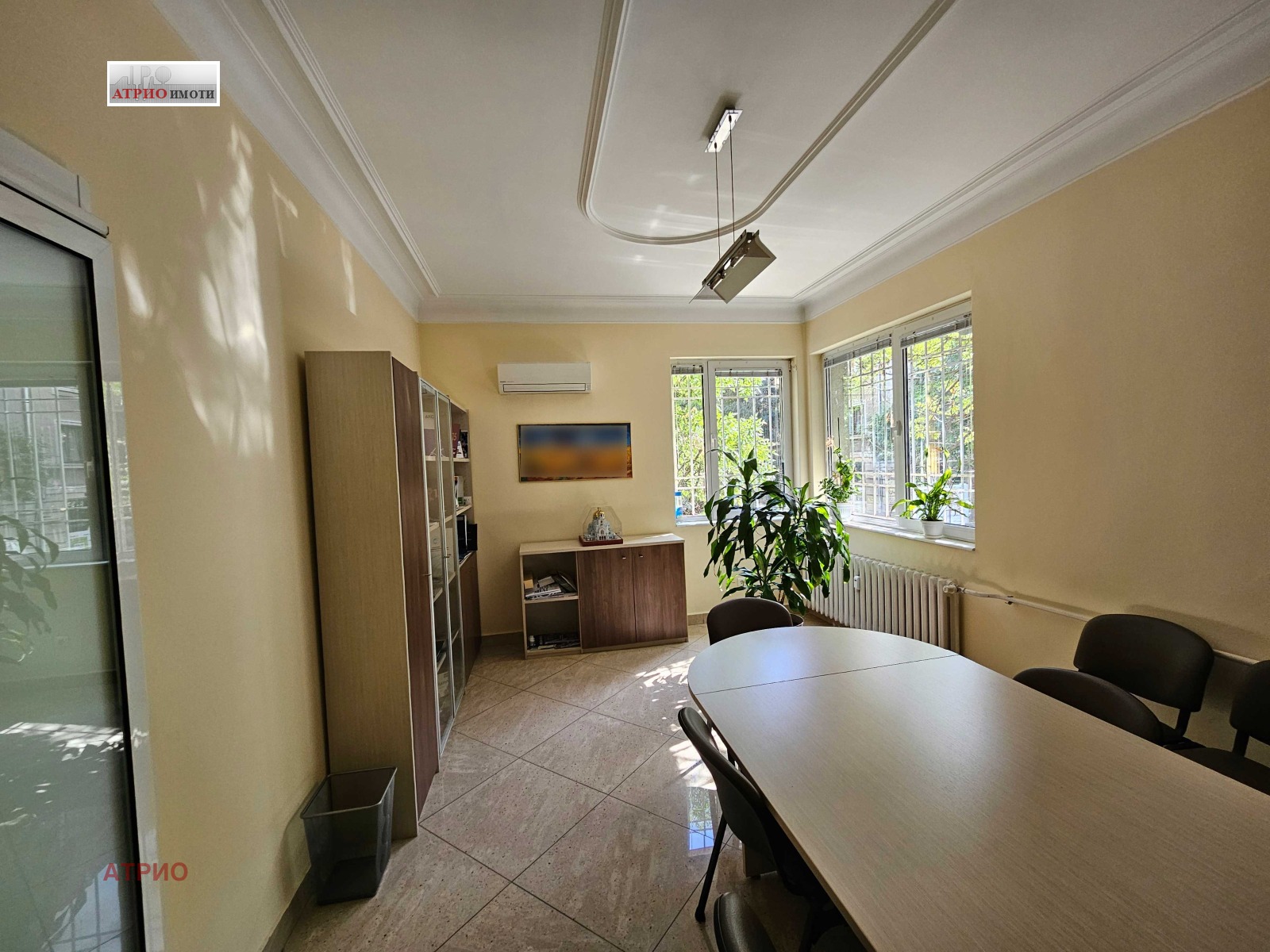 Продава 4-СТАЕН, гр. София, Център, снимка 2 - Апартаменти - 52276193