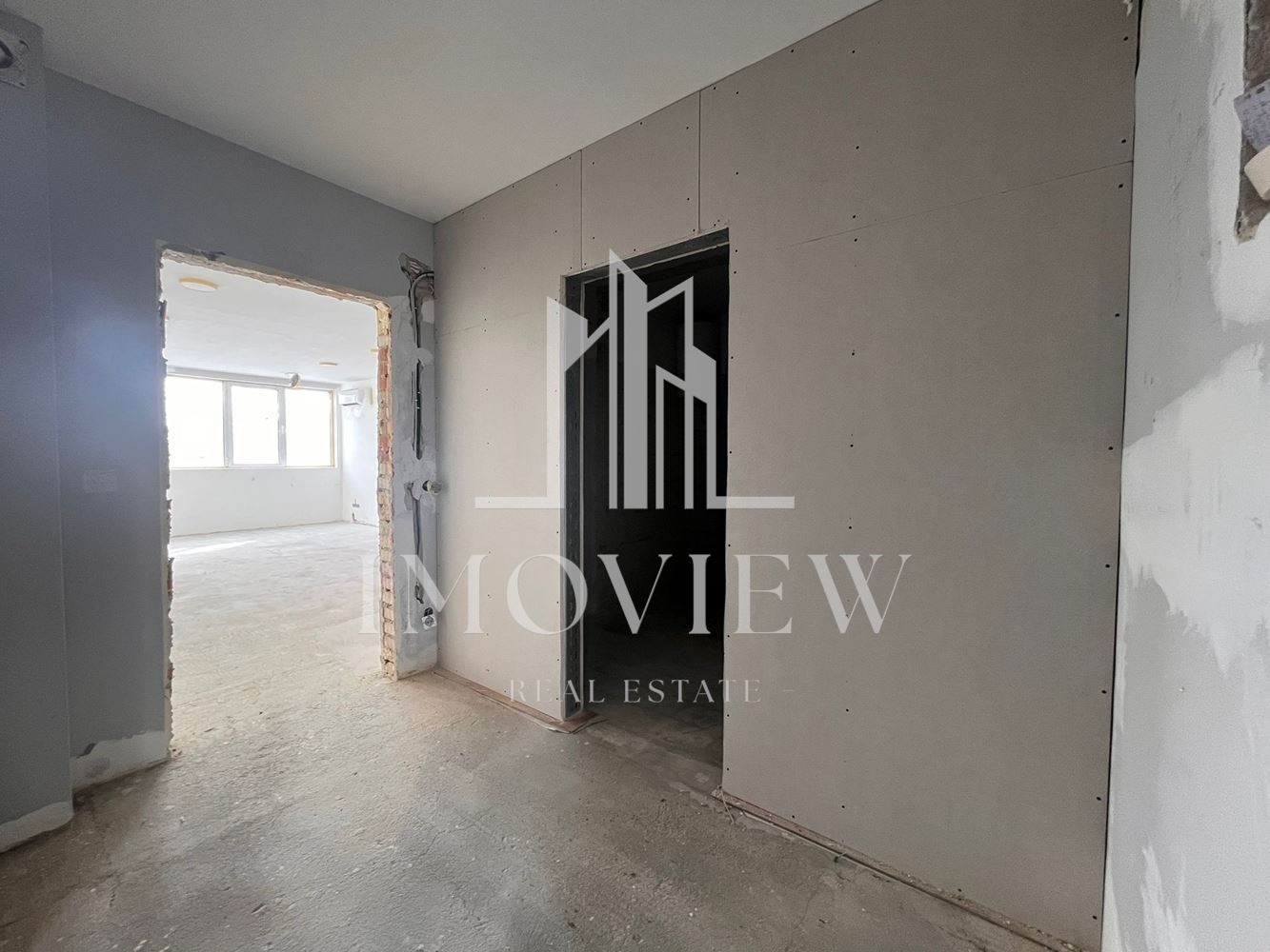 Продава ОФИС, гр. Варна, ЖП Гара, снимка 3 - Офиси - 54047093