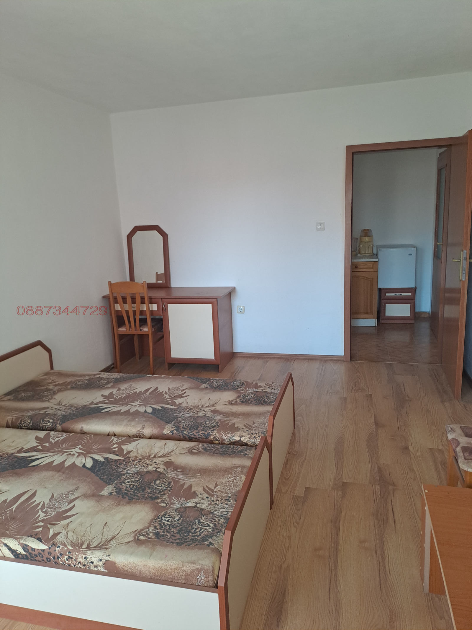 Продава ЕТАЖ ОТ КЪЩА, гр. Поморие, област Бургас, снимка 12 - Етаж от къща - 54996978