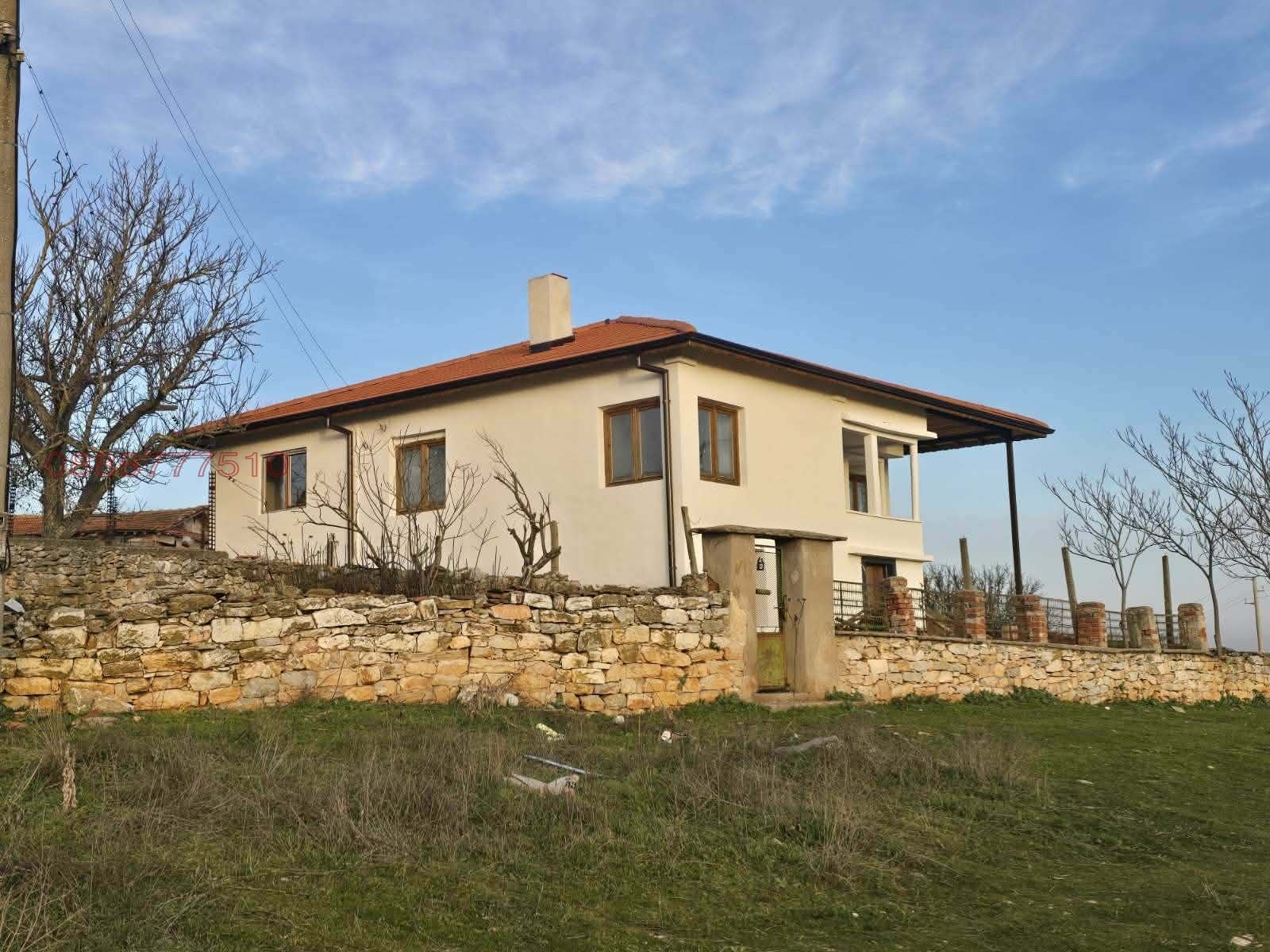 Продава КЪЩА, с. Мелница, област Ямбол