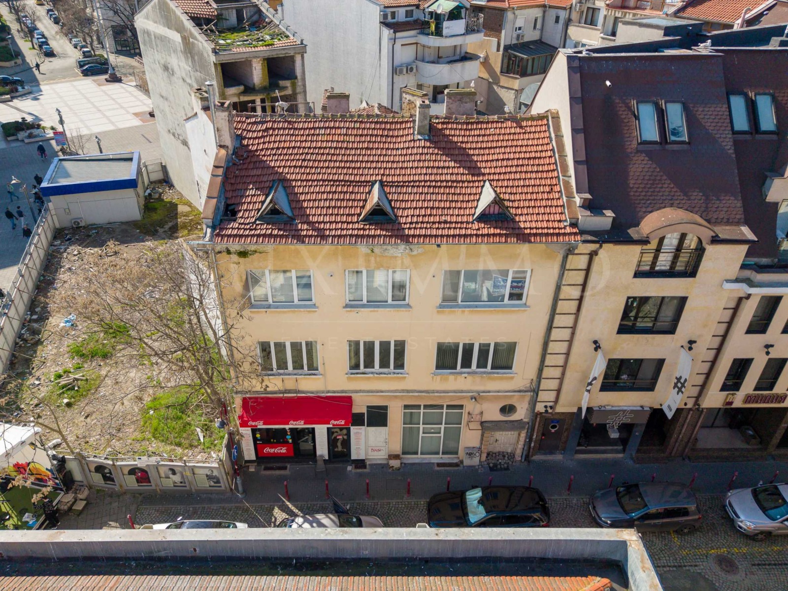 Продава КЪЩА, гр. Бургас, Център, снимка 2 - Къщи - 56495935