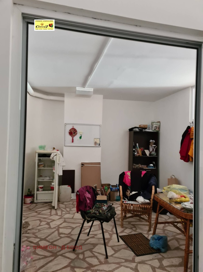 Продава САМОСТОЯТЕЛНА СГРАДА в град Кюстендил, Запад - 220 кв.м / 143 000 € » 279 683.69 лв., СИМЕОН - Д ЕООД