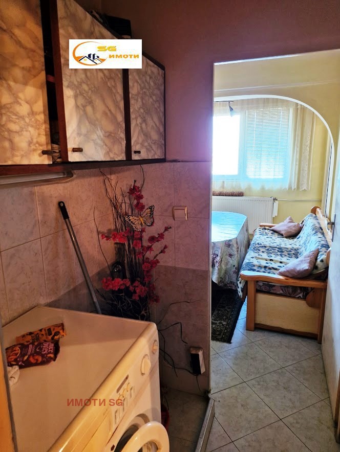 На продаж  1 спальня Русе , Дружба 3 , 65 кв.м | 16665361 - зображення [3]