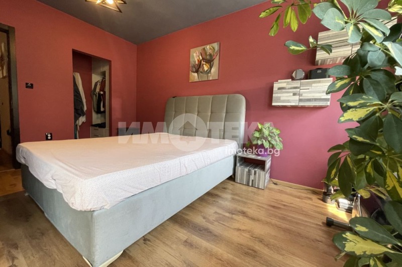 Продава  3-стаен град Пловдив , Кършияка , 128 кв.м | 76962437 - изображение [12]