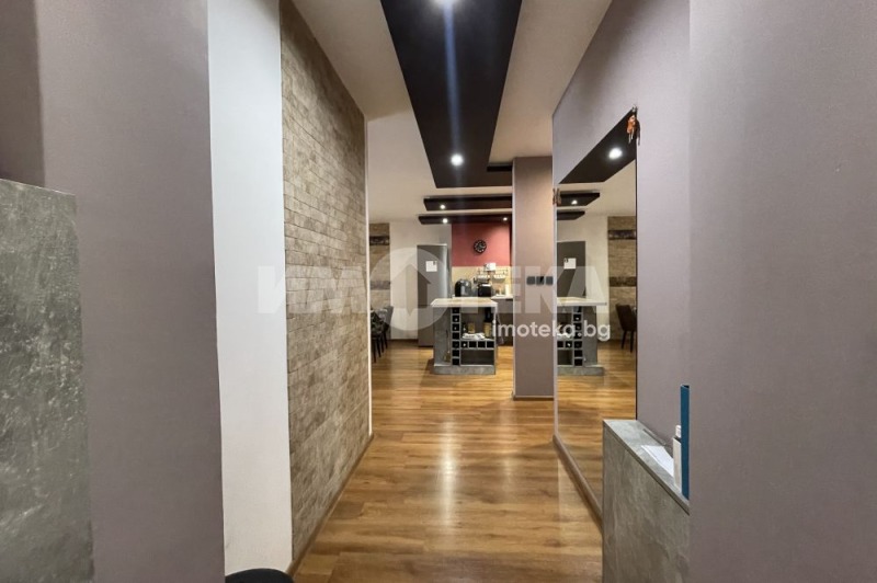 Продава  3-стаен град Пловдив , Кършияка , 128 кв.м | 76962437 - изображение [8]
