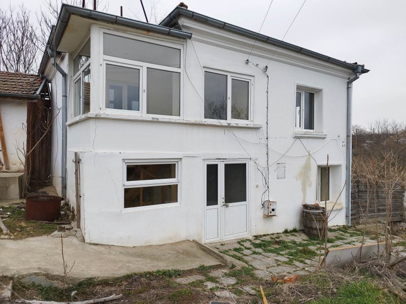 Продава КЪЩА, с. Жребино, област Ямбол