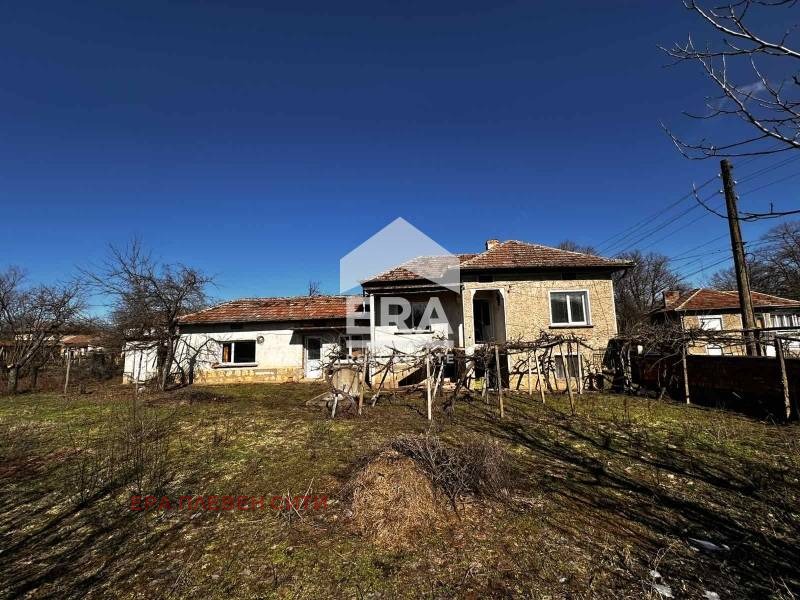Продава КЪЩА, с. Въбел, област Плевен
