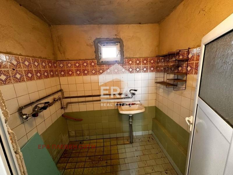 Продава КЪЩА, с. Въбел, област Плевен, снимка 12 - Къщи - 53630723