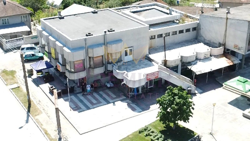 Продава БИЗНЕС ИМОТ, с. Гроздьово, област Варна