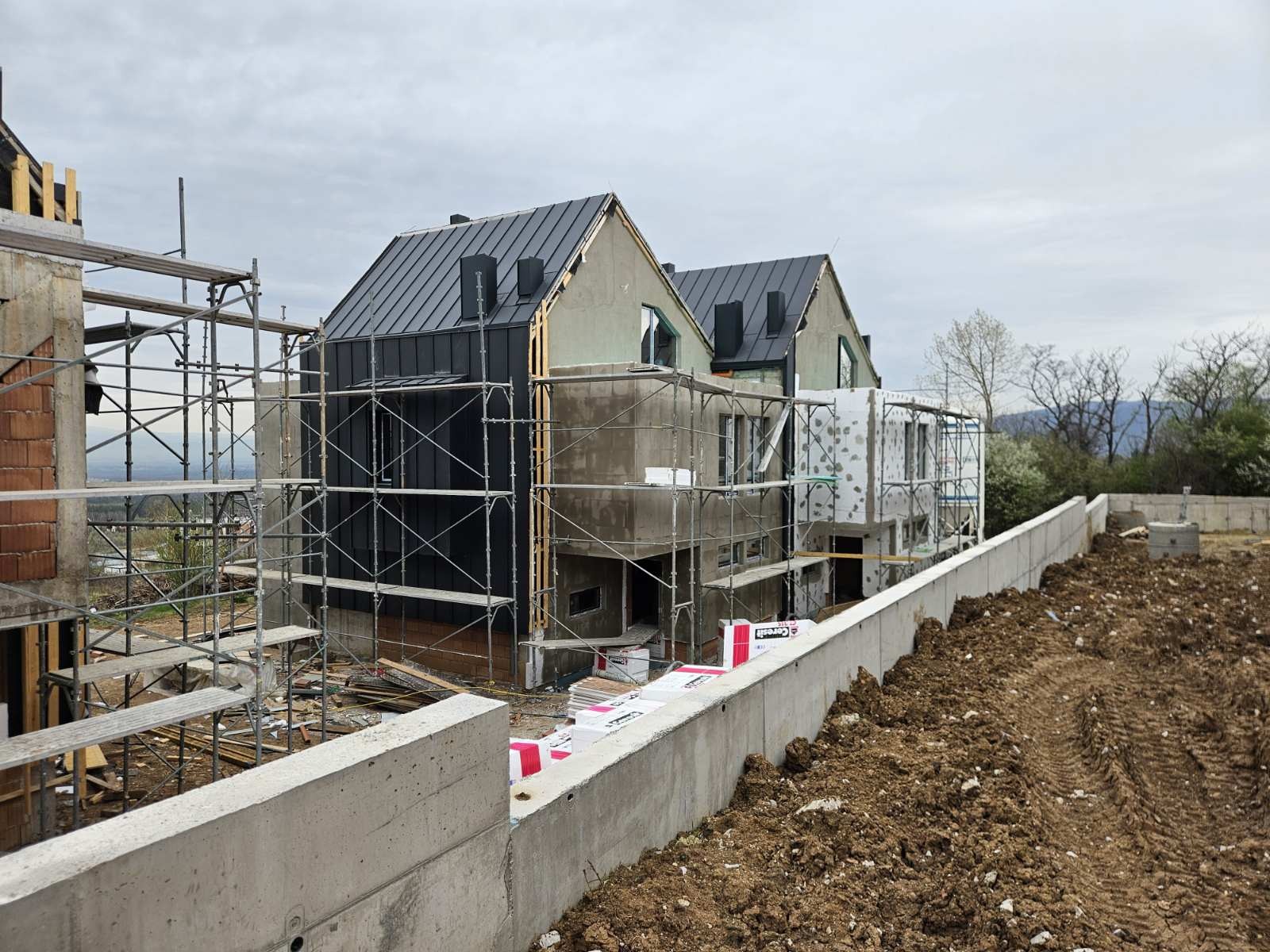Продава КЪЩА, гр. София, в.з.Малинова долина, снимка 2 - Къщи - 54249993