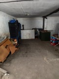 Продава ГАРАЖ, ПАРКОМЯСТО, град Кърджали, Възрожденци • 66500 лв. / 34000.91 € • 33306820 7