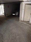 Продава ГАРАЖ, ПАРКОМЯСТО, град Кърджали, Възрожденци • 66500 лв. / 34000.91 € • 33306820 3